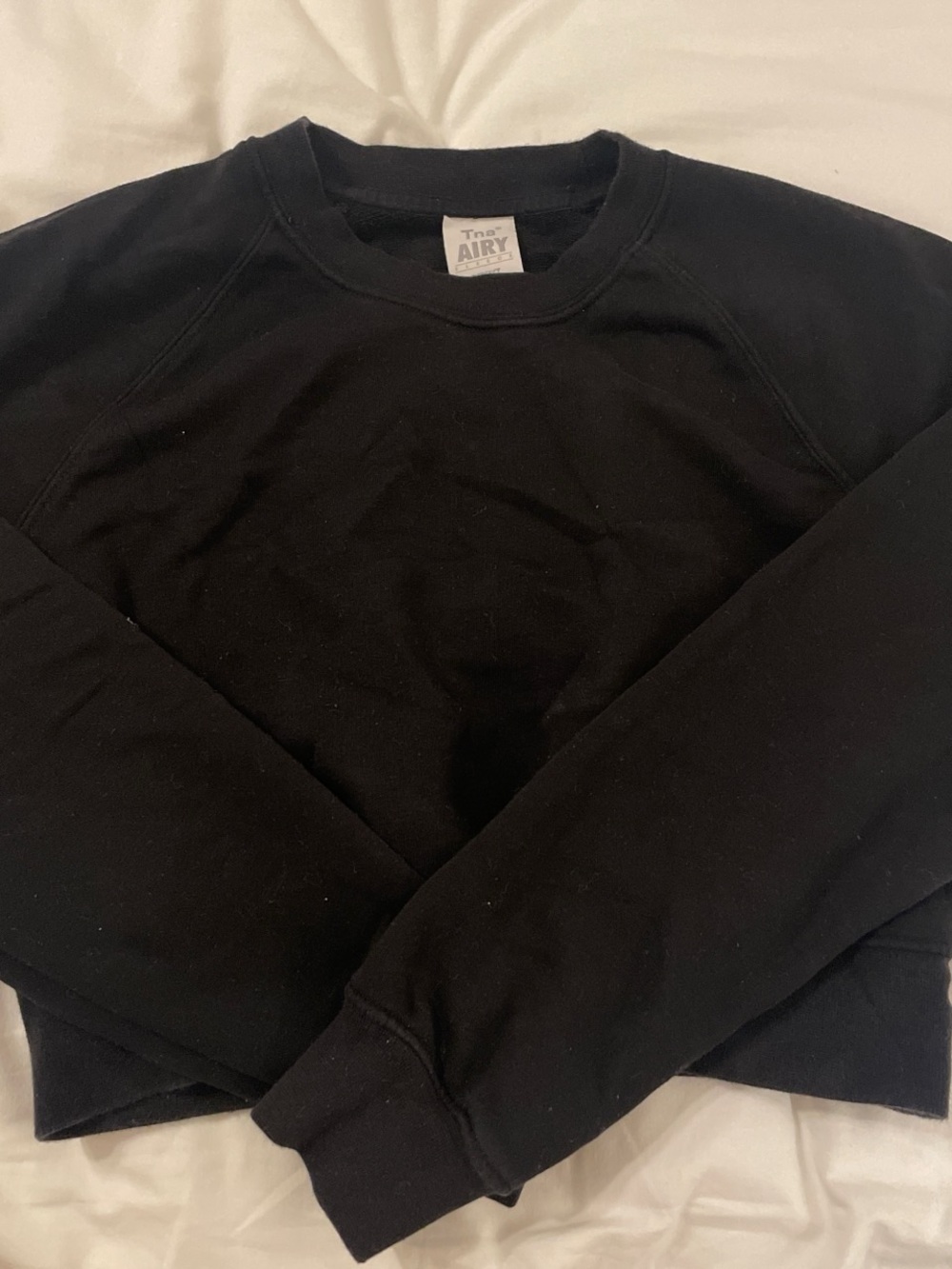 Aritzia Black Crewneck Cropped Sweatshirt